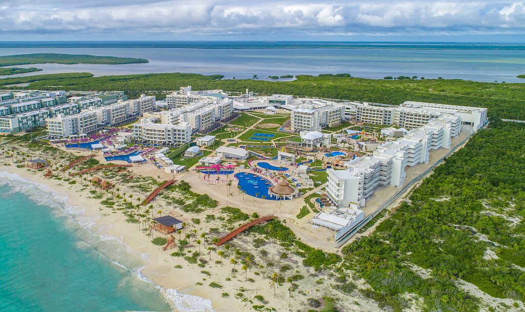 Property image of Planet Hollywood Beach Resort Cancun