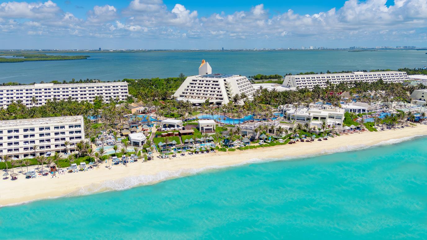 Property image of Grand Oasis Cancún